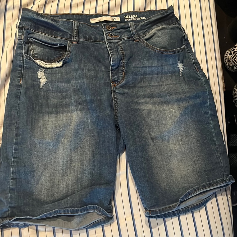 Helena high rise shorts jeans